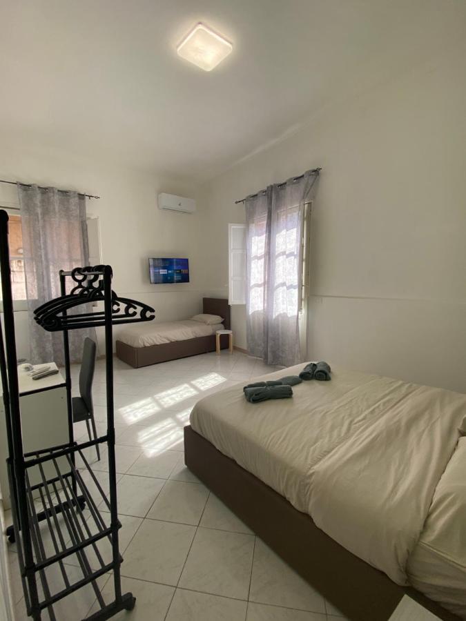 Lavica Airport Catania B&B ภายนอก รูปภาพ